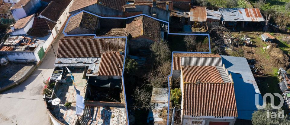 House T3 in Lousã e Vilarinho of 170 m²