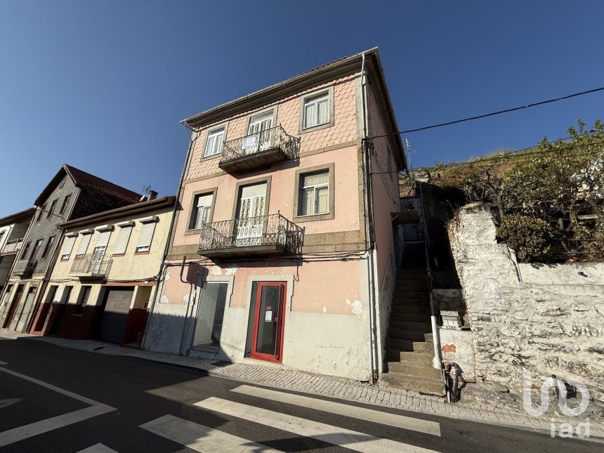 Bâtiment à Fontelas de 214 m²