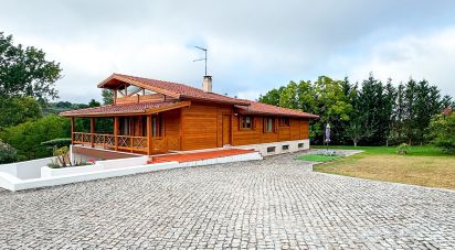 Maison T4 à Juncal de 354 m²