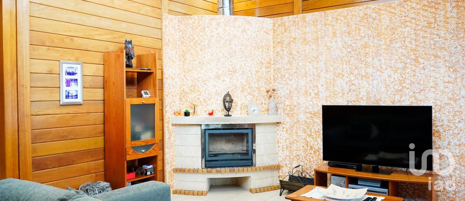 Maison T4 à Juncal de 354 m²