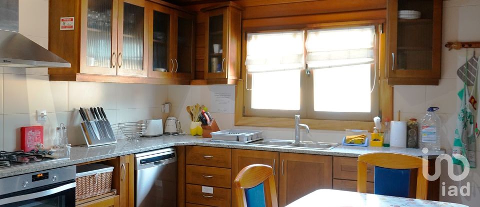 Maison T4 à Juncal de 354 m²