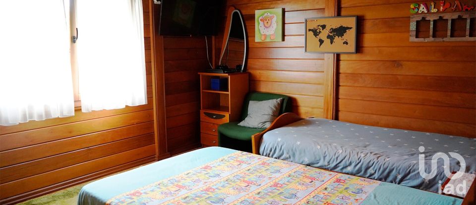 Maison T4 à Juncal de 354 m²