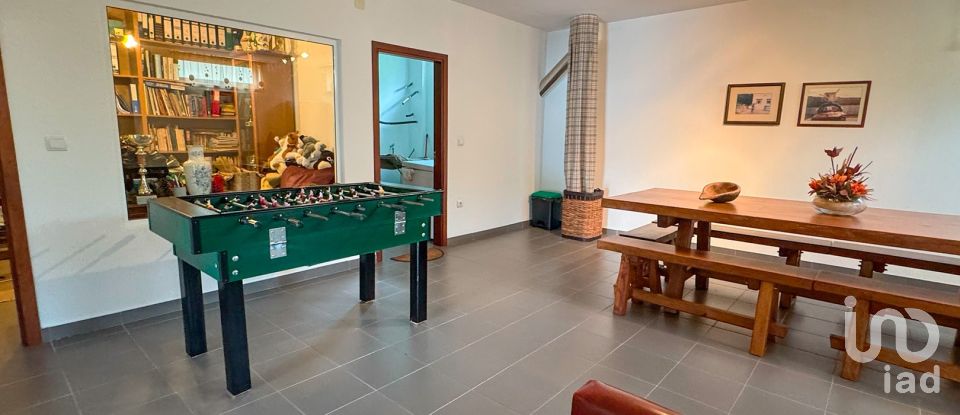 Maison T4 à Juncal de 354 m²