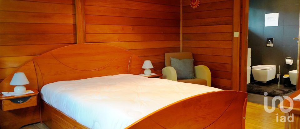 Maison T4 à Juncal de 354 m²