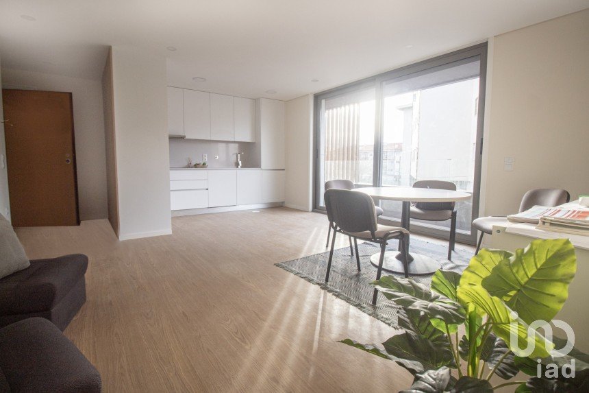 Apartamento T2 em Espinho de 92 m²