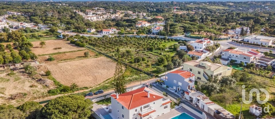 Moradia T7 em Almancil de 605 m²