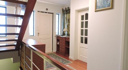 Maison T3 à São Domingos de Rana de 178 m²