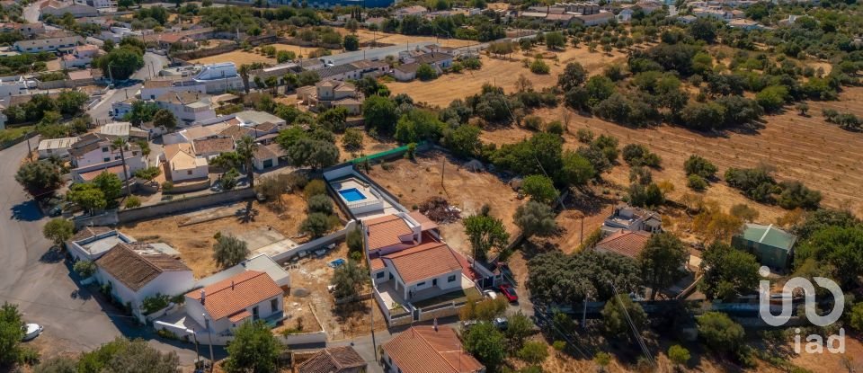 Maison T4 à São Brás de Alportel de 252 m²