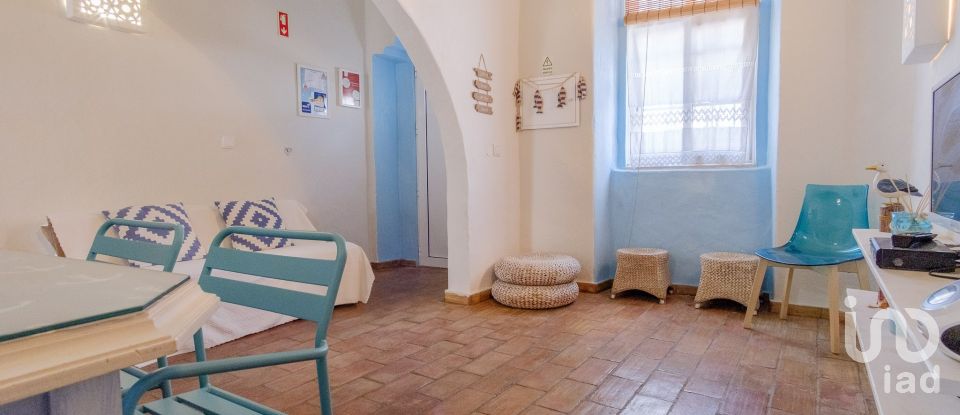 Maison de ville T2 à Guia de 81 m²