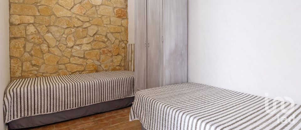 Maison de ville T2 à Guia de 81 m²