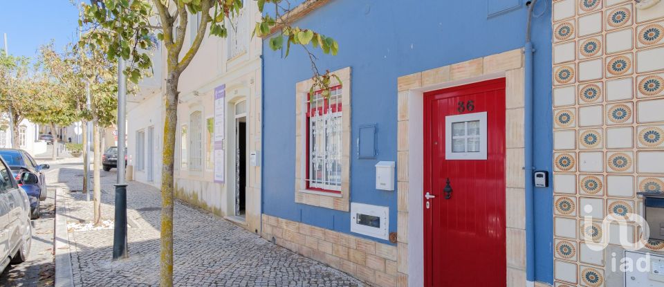 Maison de ville T2 à Guia de 81 m²