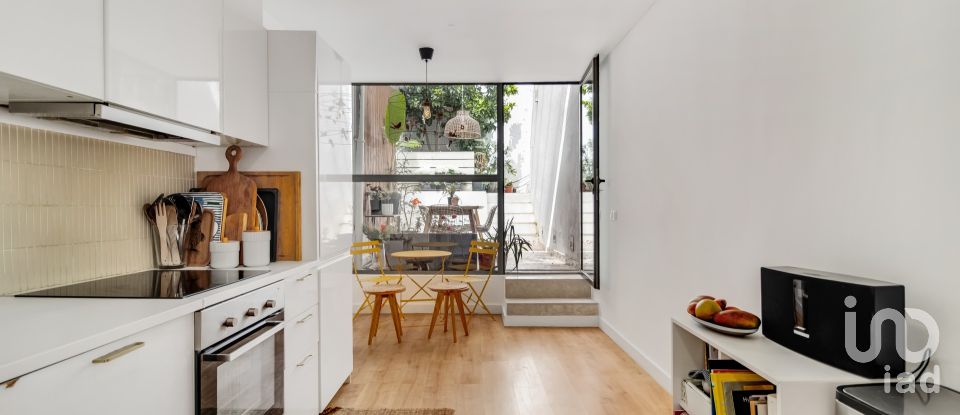 Apartment T4 in Santa Maria Maior of 150 m²