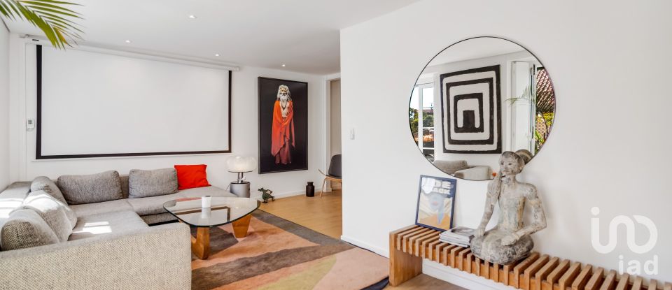 Apartment T4 in Santa Maria Maior of 150 m²