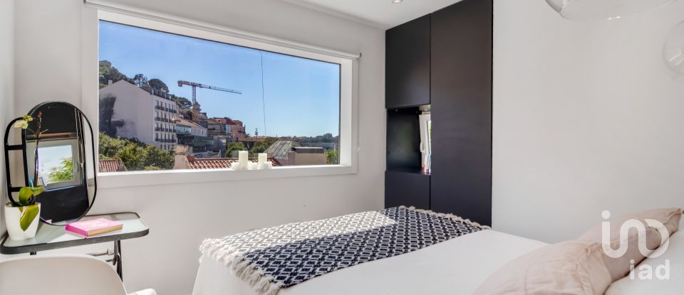 Apartment T4 in Santa Maria Maior of 150 m²