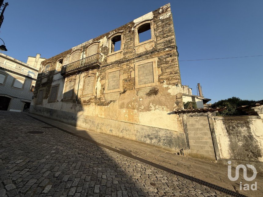 Block of flats in Peso da Régua e Godim of 1,092 m²