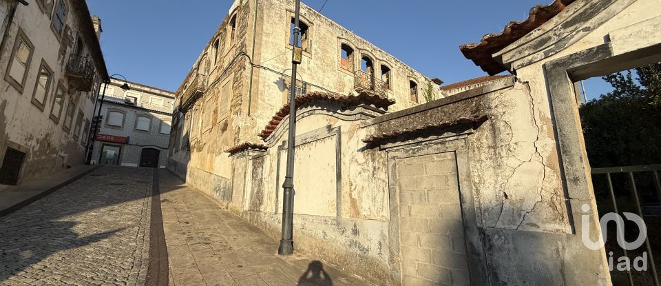 Block of flats in Peso da Régua e Godim of 1,092 m²