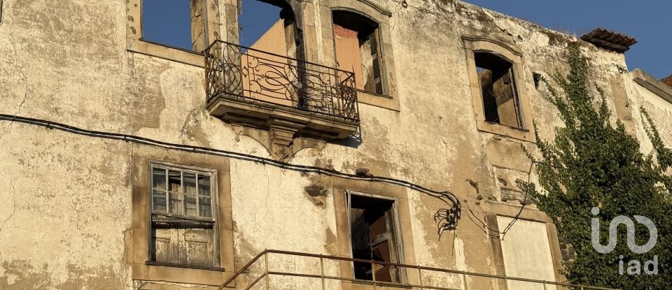 Block of flats in Peso da Régua e Godim of 1,092 m²