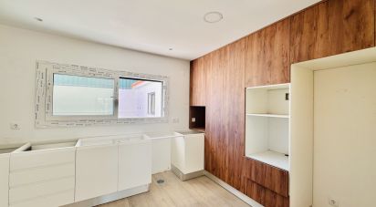 Moradia T3 em Quinta do Conde de 135 m²