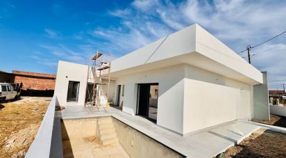 Maison T3 à Fernão Ferro de 161 m²