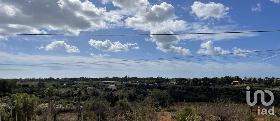 Moradia T3 em Alcantarilha e Pêra de 832 m²