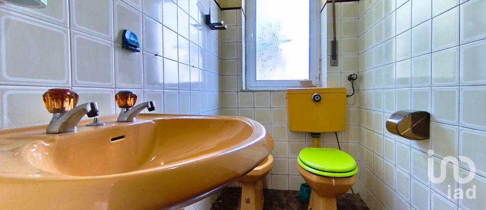 House T3 in Darque of 234 m²