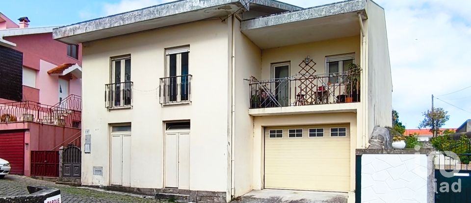 House T3 in Darque of 234 m²