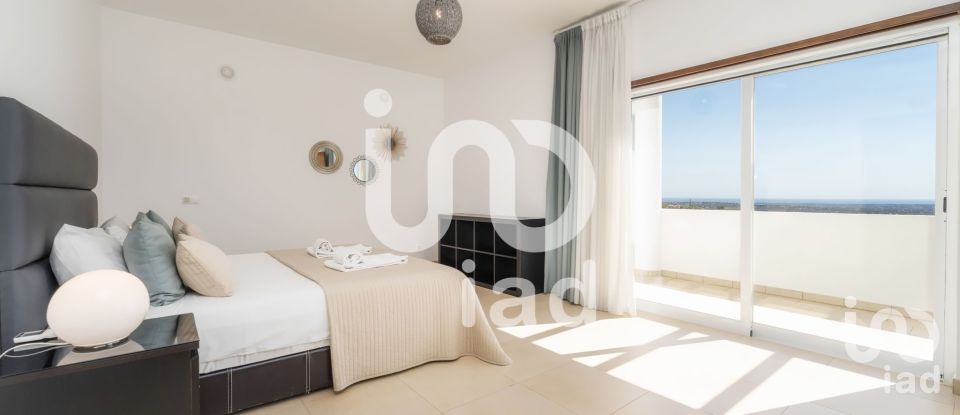 Maison T4 à Loulé (São Sebastião) de 300 m²