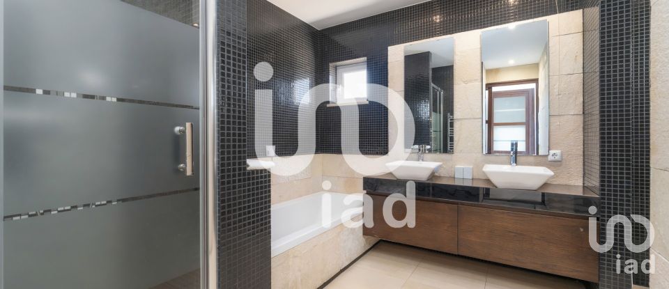 Maison T4 à Loulé (São Sebastião) de 300 m²