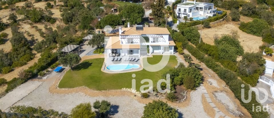 Maison T4 à Loulé (São Sebastião) de 300 m²