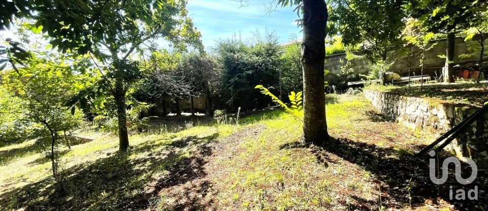 Building plot in Durrães E Tregosa of 1,226 m²