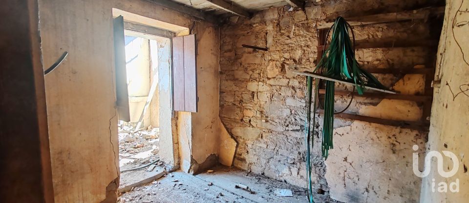 Maison T0 à Proença-a-Nova e Peral de 69 m²