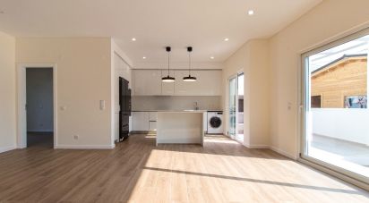 House T4 in Fernão Ferro of 150 m²