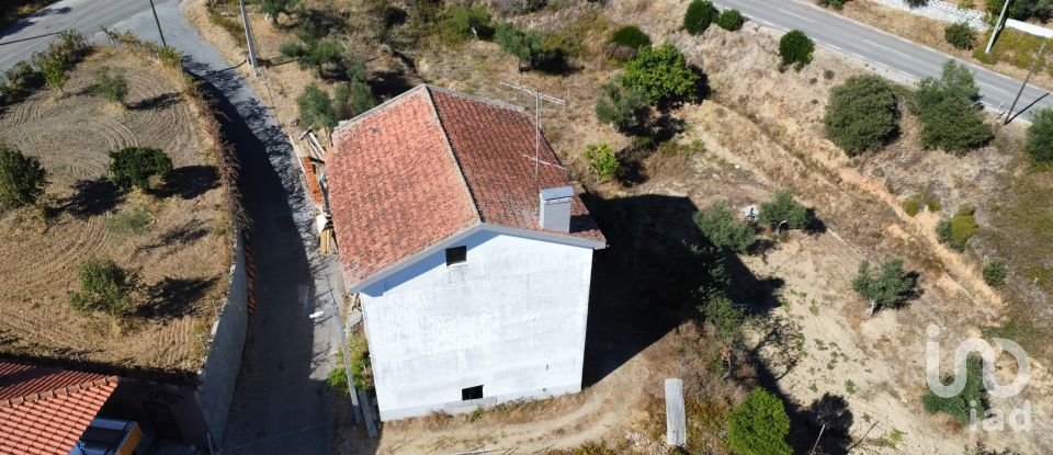 Moradia T6 em Proença-a-Nova e Peral de 228 m²