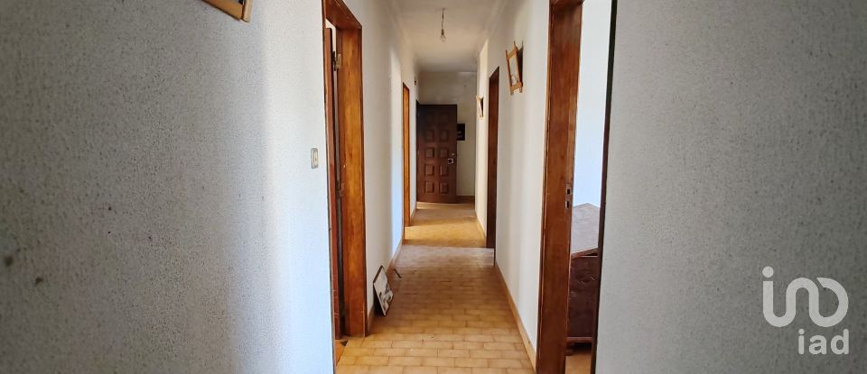 Moradia T6 em Proença-a-Nova e Peral de 228 m²