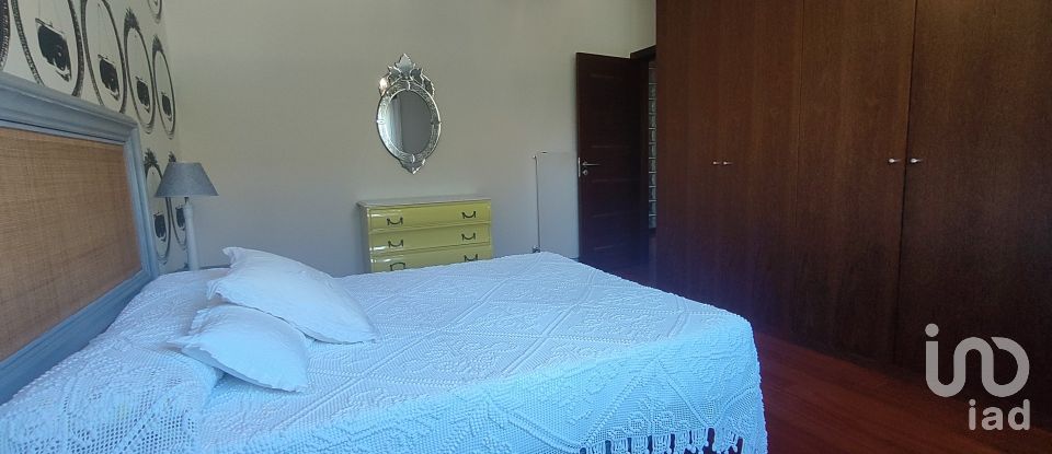 Maison T4 à Mazedo e Cortes de 258 m²