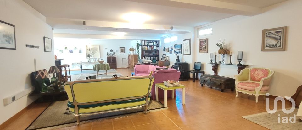 Maison T4 à Mazedo e Cortes de 258 m²