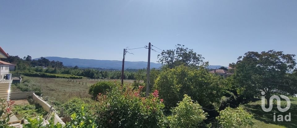 Maison T4 à Mazedo e Cortes de 258 m²