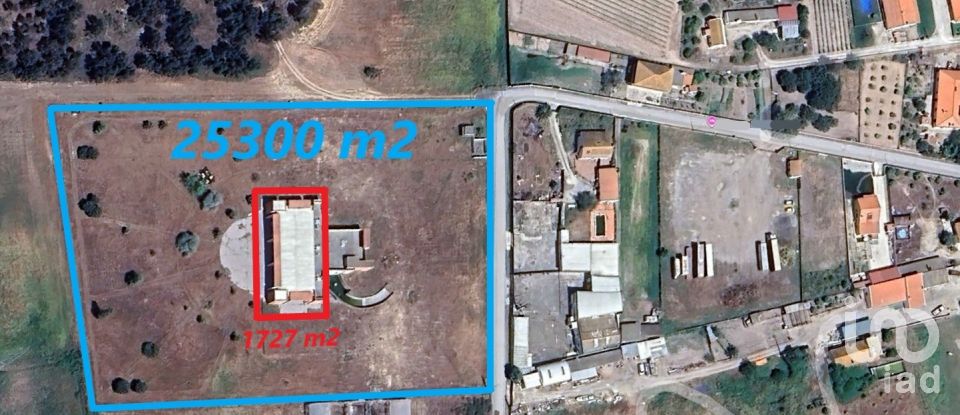 Terrain à Samora Correia de 25 300 m²