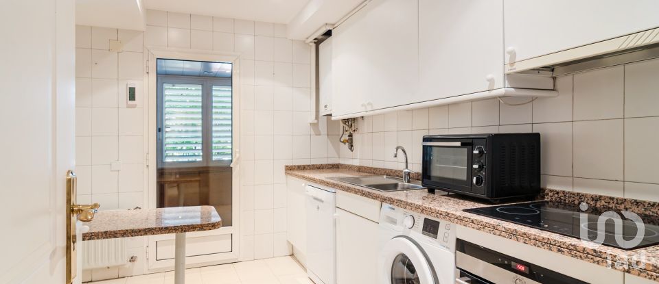 Appartement T2 à Avenidas Novas de 110 m²