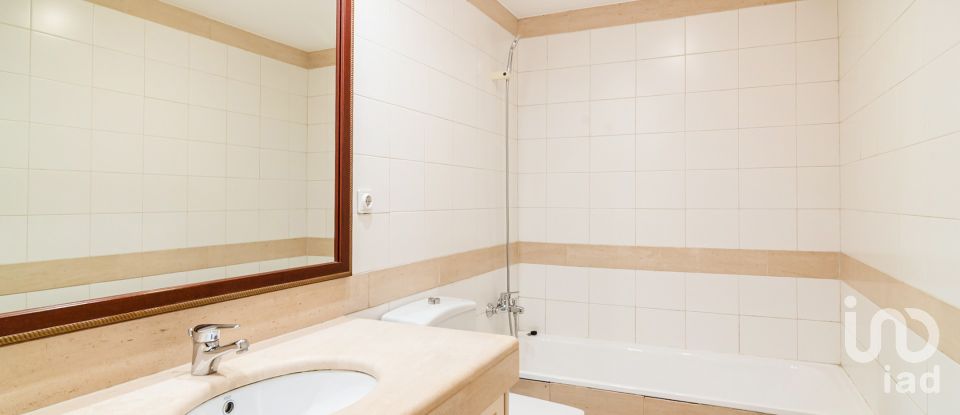 Appartement T2 à Avenidas Novas de 110 m²