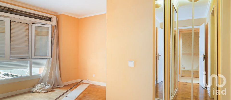 Appartement T2 à Avenidas Novas de 110 m²