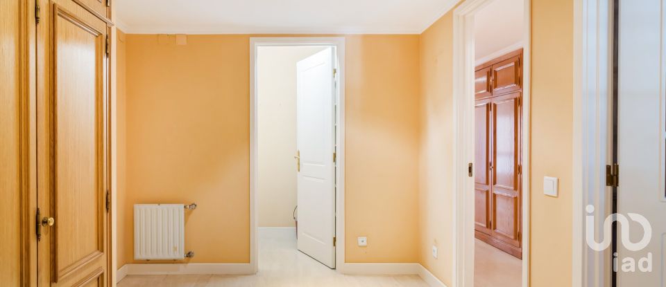 Appartement T2 à Avenidas Novas de 110 m²