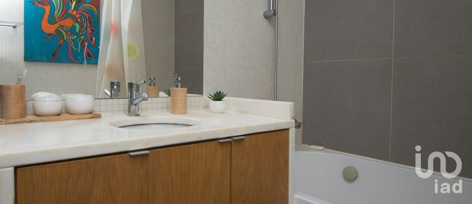 Apartment T1 in Oeiras e São Julião da Barra, Paço de Arcos e Caxias of 72 m²