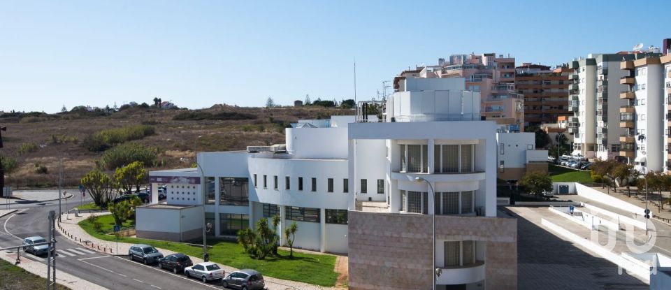 Apartment T1 in Oeiras e São Julião da Barra, Paço de Arcos e Caxias of 72 m²