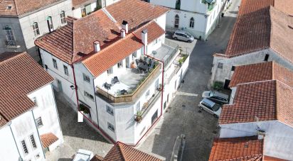 Maison traditionnelle T3 à São Miguel, Santa Eufémia e Rabaçal de 291 m²