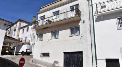 Maison traditionnelle T3 à São Miguel, Santa Eufémia e Rabaçal de 291 m²