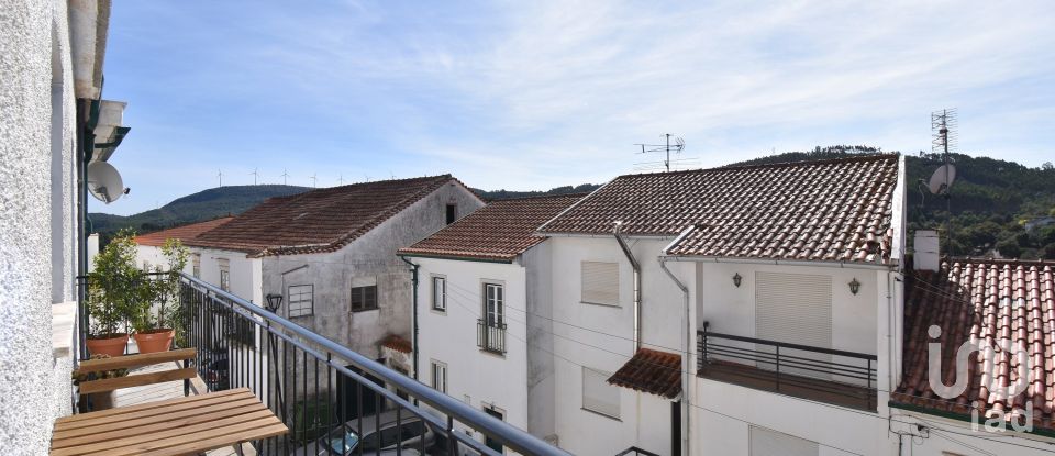 Traditional house T3 in São Miguel, Santa Eufémia e Rabaçal of 291 m²