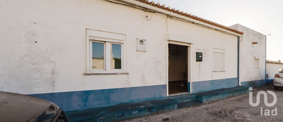 House T2 in Ferrel of 106 m²