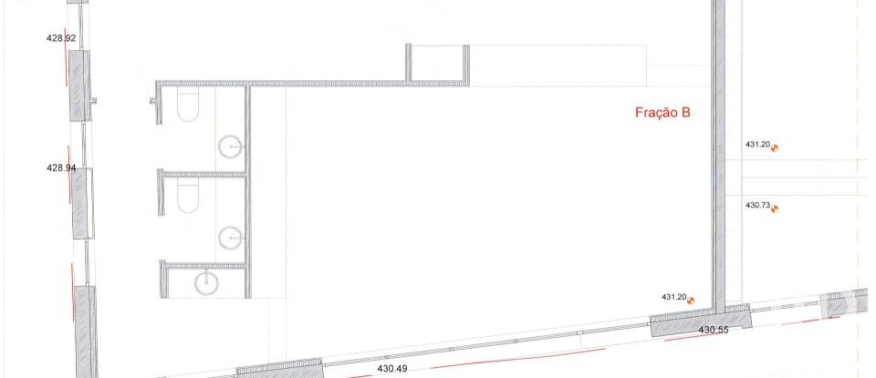 House T10 in Vila Real of 1,404 m²