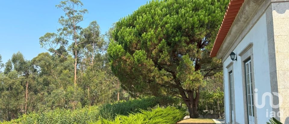 Moradia T4 em Marrancos e Arcozelo de 310 m²